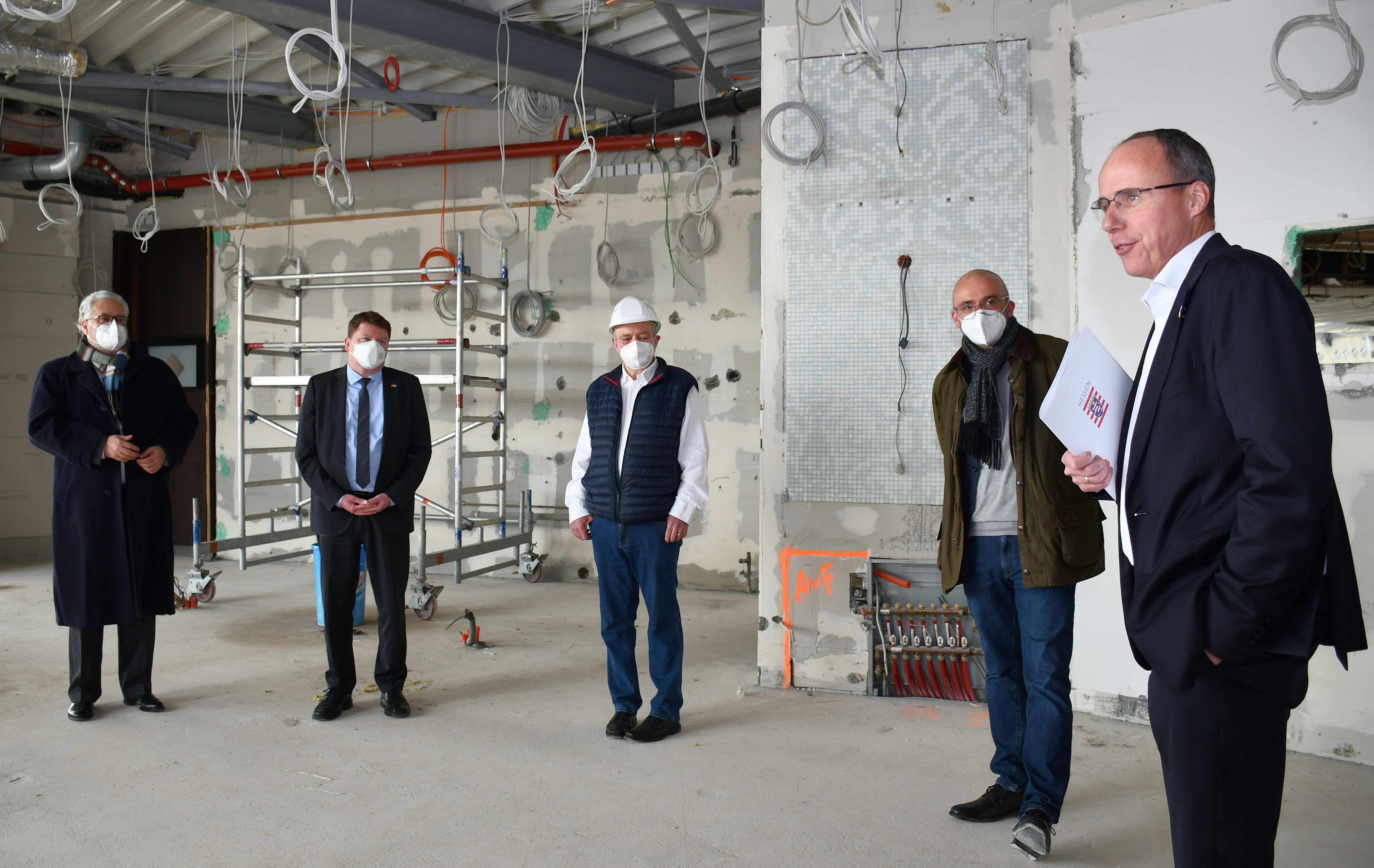 Übergabe des Förderbescheides vom Land Hessen für die Sport- und Freizeitanlage Tournesol Idstein