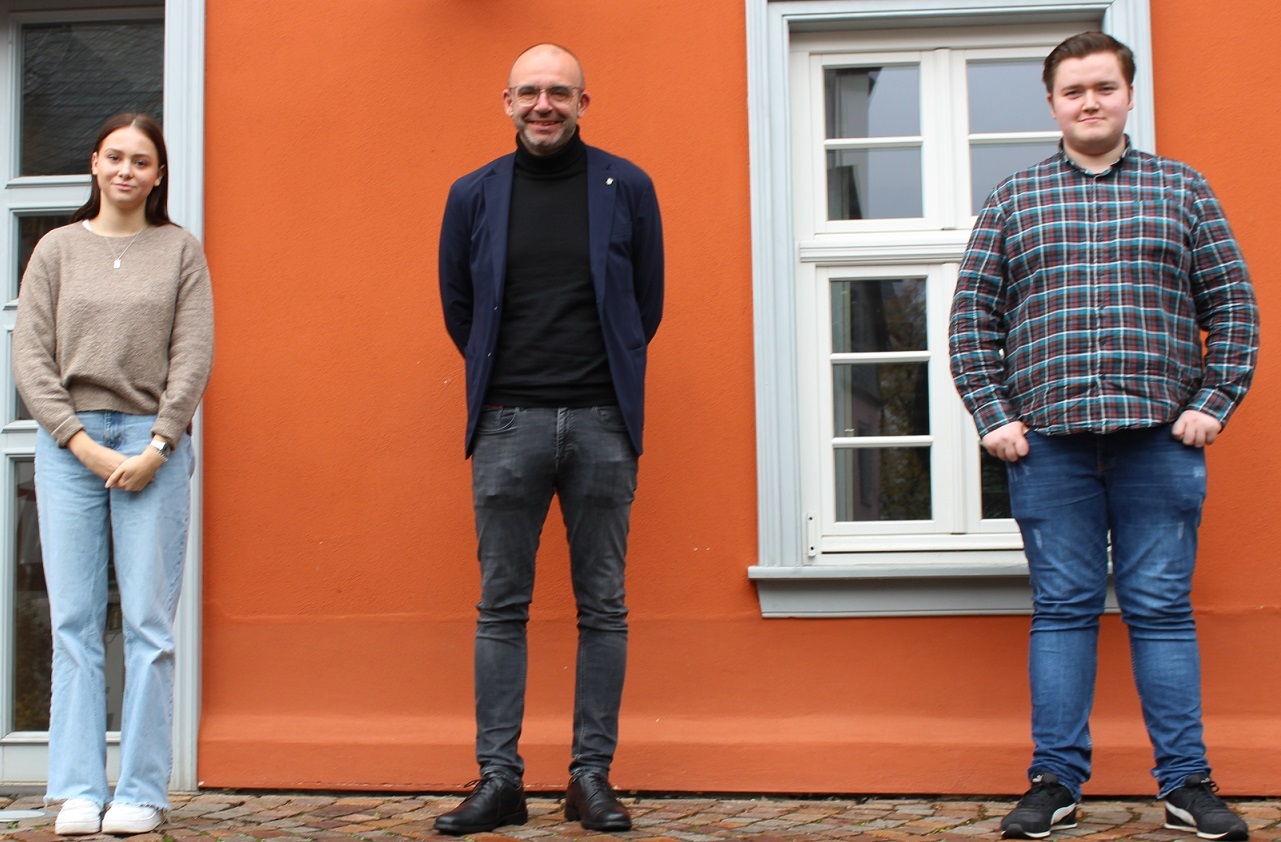 Auszubildende 2022 mit Bürgermeister Christian Herfurth