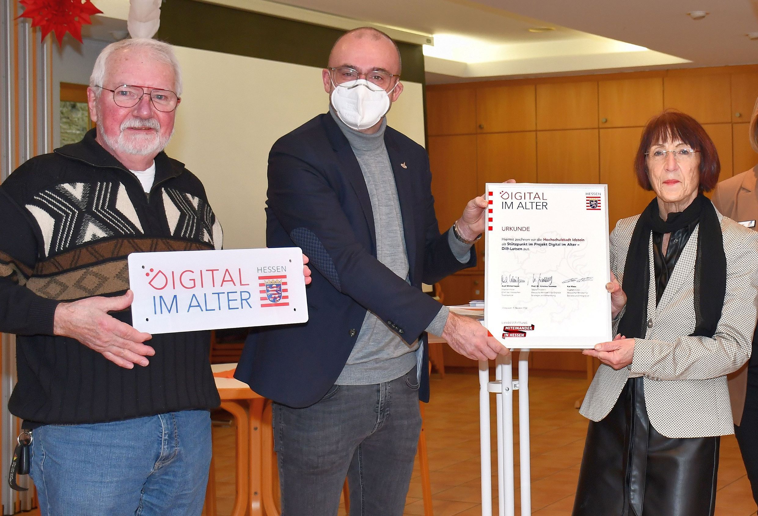 Di@Lotsen - Zertifikatsübergabe an Bürgermeister Christian Herfurth