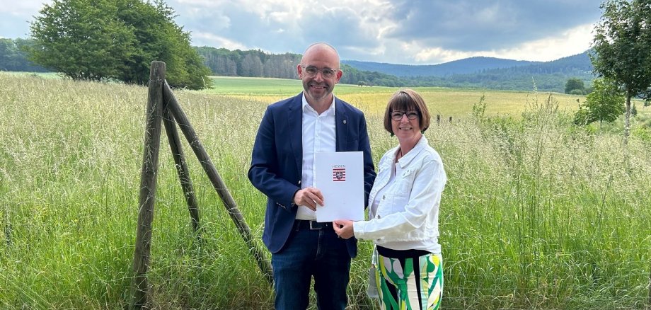 Übergabe Förderbescheid durch Ministerin Priska Hinz an Bürgermeister Christian Herfurth