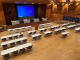 Stadthalle - Plenarbestuhlung Stadthalle - Plenarbestuhlung