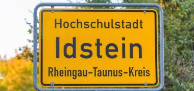 Stadteingangsschild Hochschulstadt Idstein 