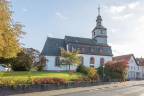 Kirche Wörsdorf Blick auf Kirche in Wörsdorf