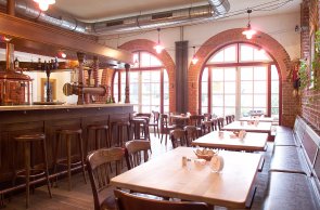 Idsteiner Brauhaus ein Gastraum