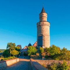 Ansicht Hexenturm aus Richtung Schloss mit Schlossbrücke