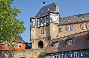 Kanzleitor großes Fachwerkhaus